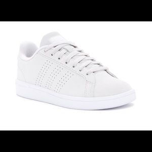 Adidas Cloudfoam Advantage Clean - Women’s size 8